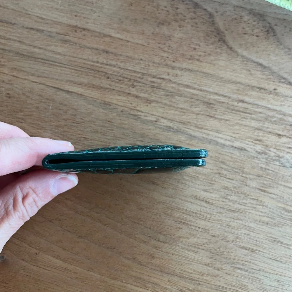 Magnetic Money Clip in Rich Green Genuine Alligator